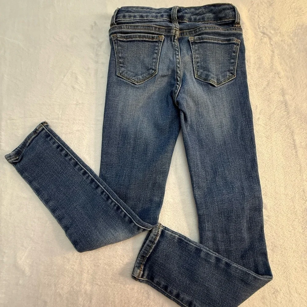 GAP slim size